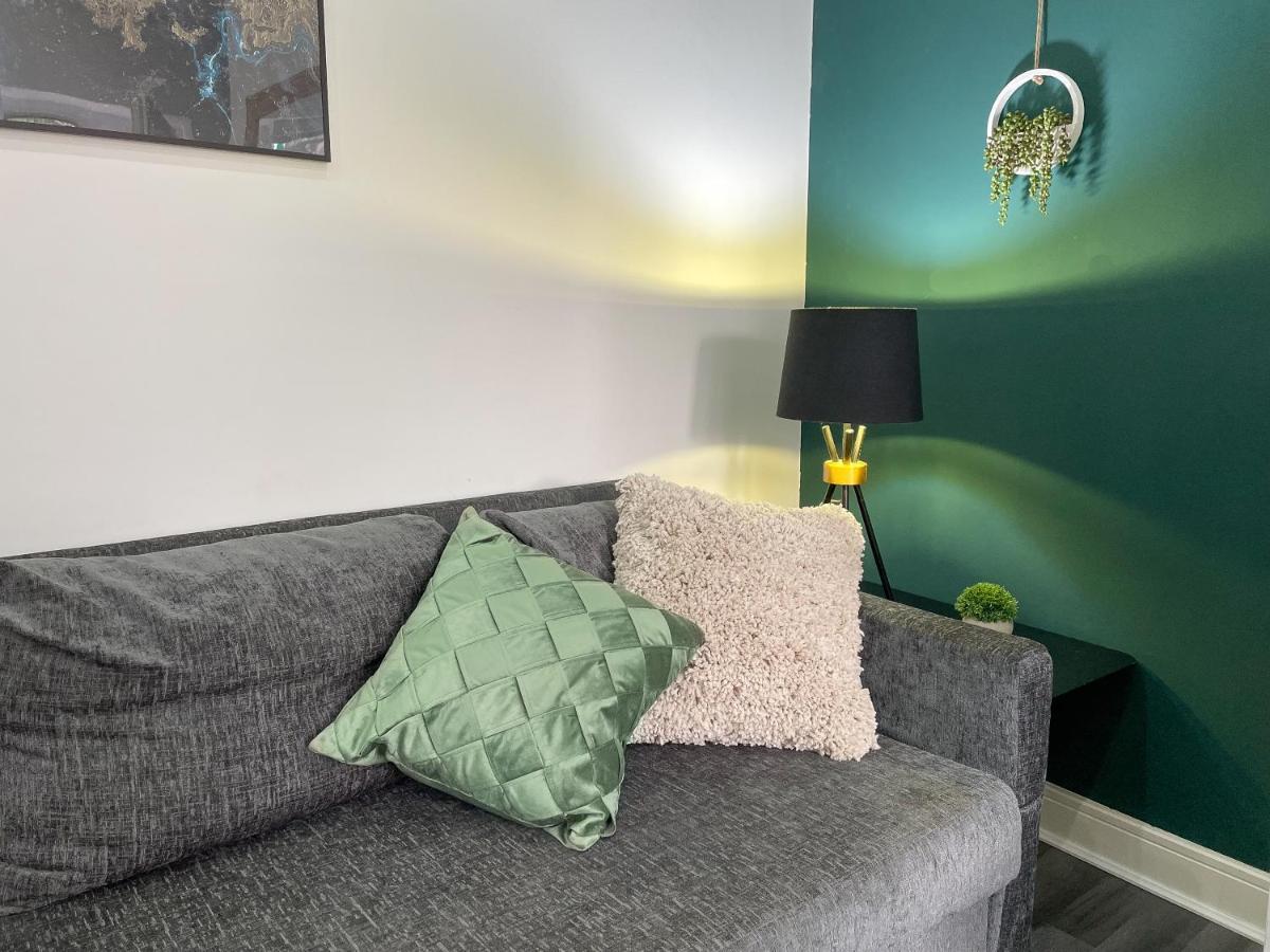 12min To - Free Parking - Christie Nhs - Contractor Friendly - Irwell *